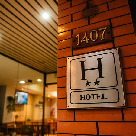 Hotel Pacifico Мендоса Экстерьер фото